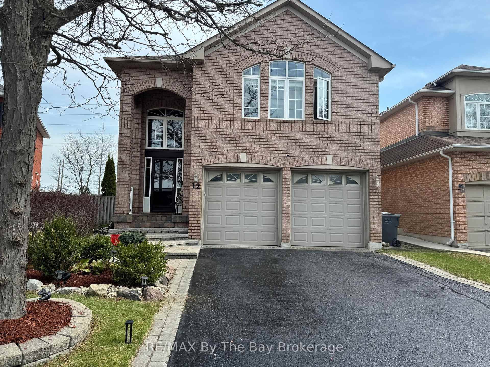 Welcome to 12 Twin Willow Crescent, a stunning 4 bedroom, 3 bathroom home that blends comfort, style, and convenience, with the added benefit of in law capability.