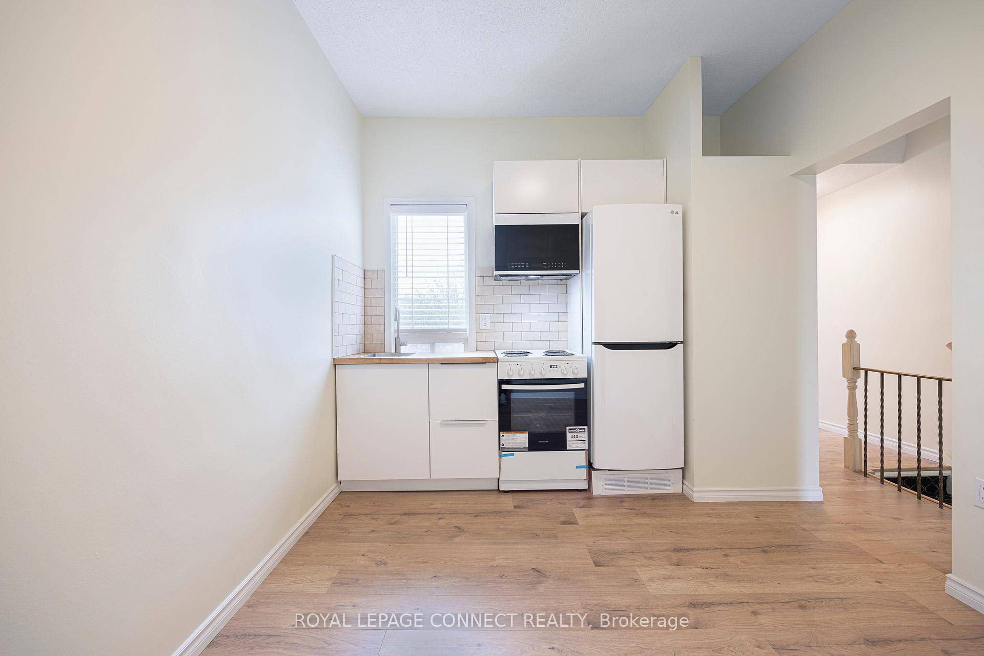Tasteful Renovation ! Bright and Spacious One Bedroom Upper Apartment in the Bloor Ossington Area !