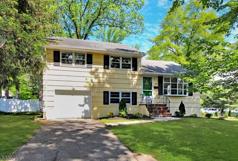 Beautifully renovated in 2025, this stunning split level home is move in ready and packed with modern updates !