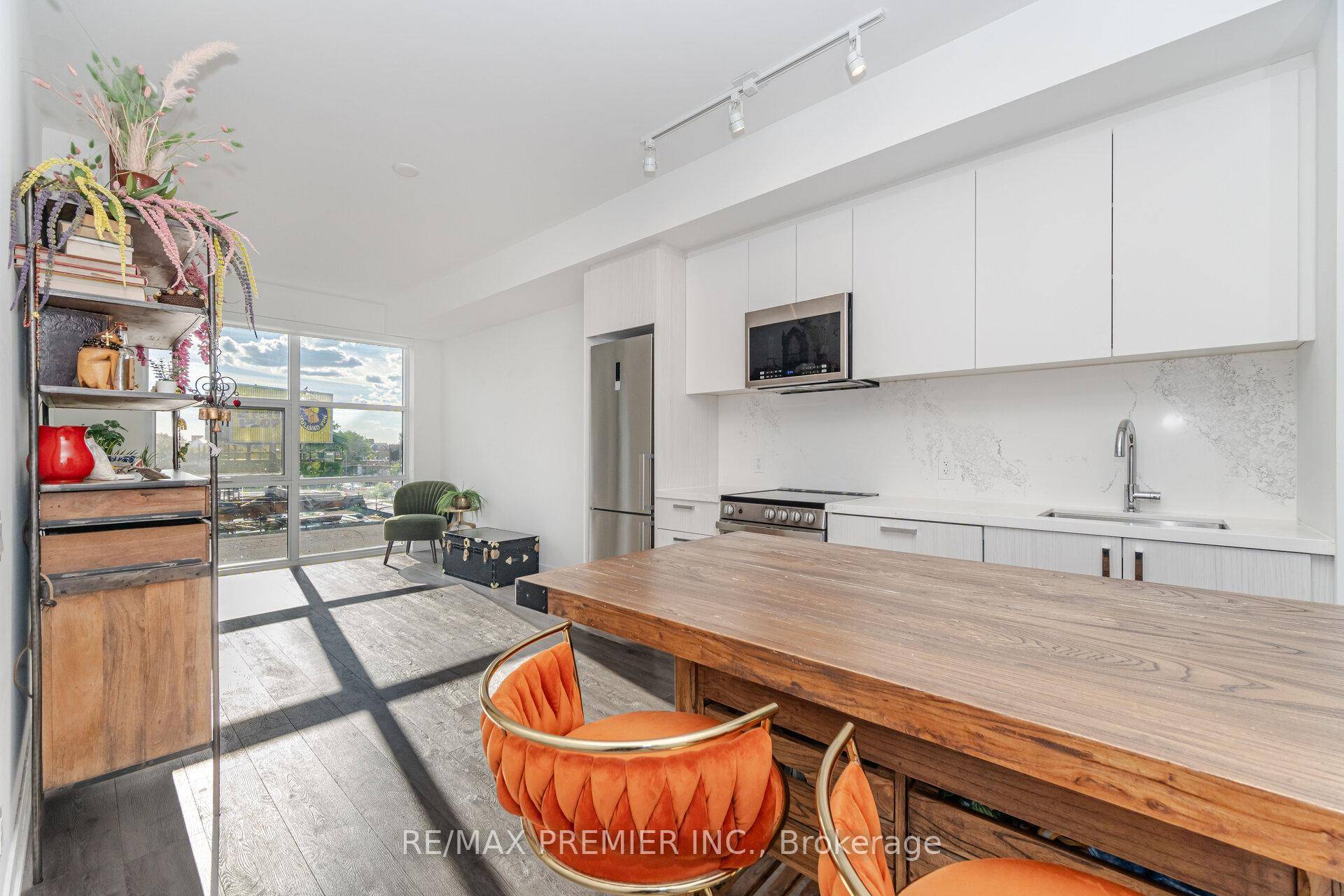 Welcome to Suite 311 at Scout Condos a stunning 692sq ft 2 bedroom, 1 bathroom urban retreat in Toronto's vibrant west end.
