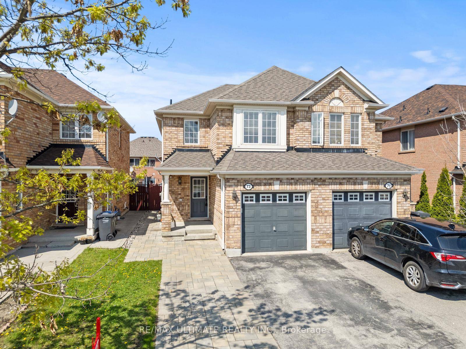 Welcome to absolute comfort and beauty in this spectacular 3 1 bedroom sunlit home located in the perfect family friendly community of Gore Ind.