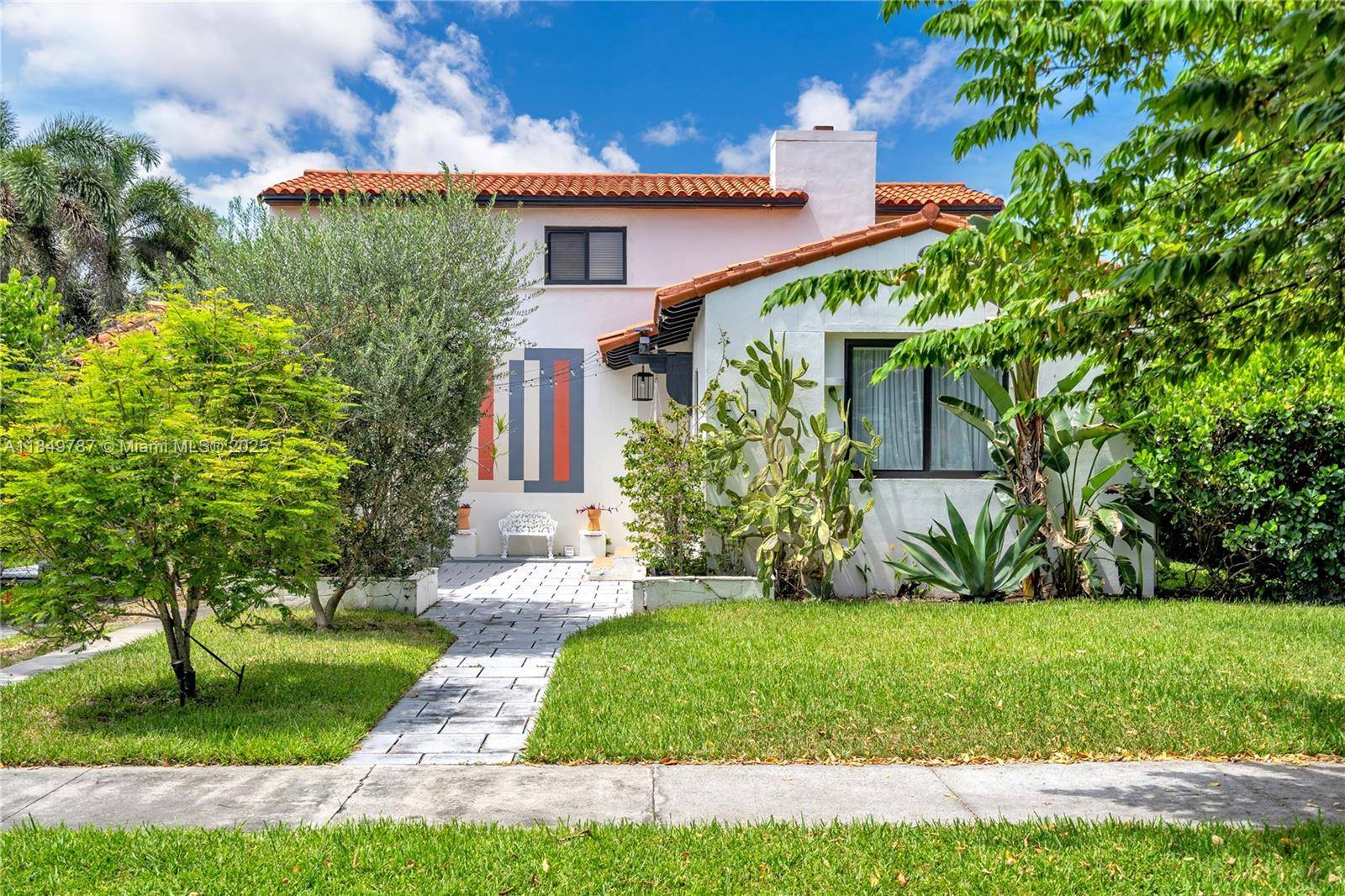 Timeless elegance meets modern luxury in this beautifully updated 3 bedroom, 2 bath Art Deco residence on an oversized lot in the heart of Miami Shores.