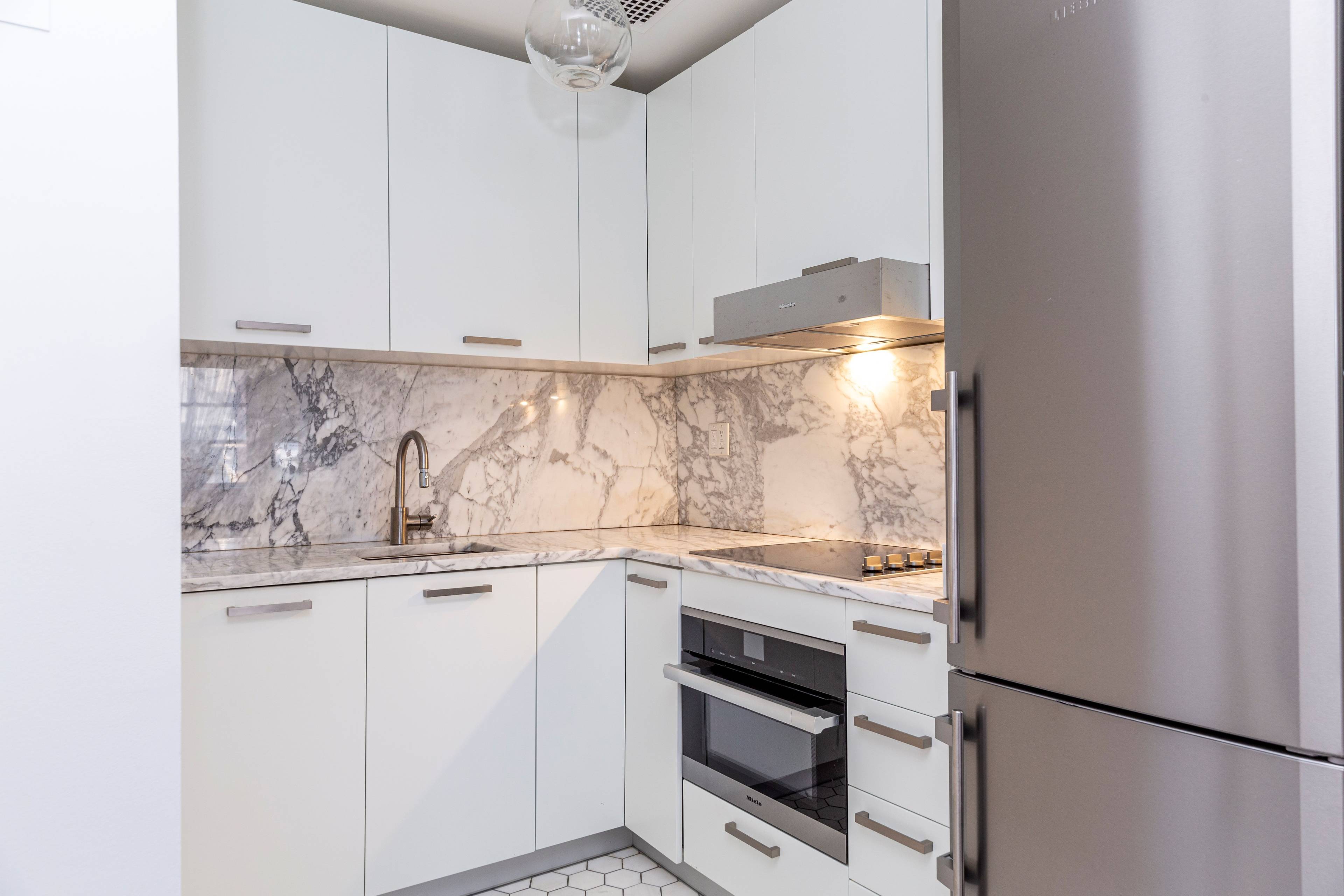 114 West 87th Street, Unit 3F For Rent Furnished or Unfurnished This fully renovated Upper West Side home is located on one of the neighborhood s most beautiful tree lined ...