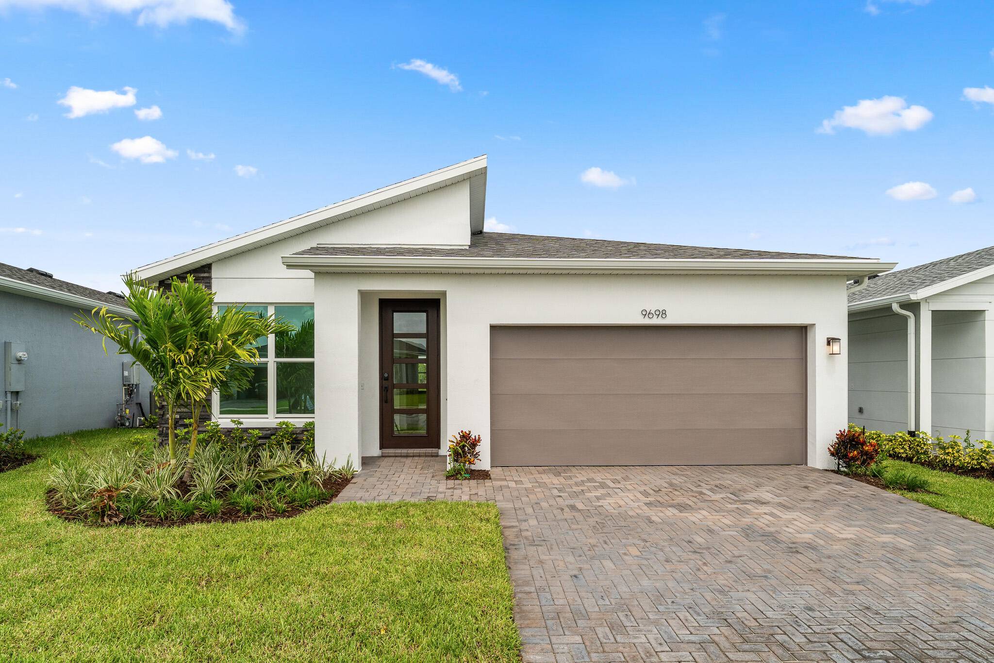 The Briar floorplan is a highly sought after, one story and 1, 997 sq.