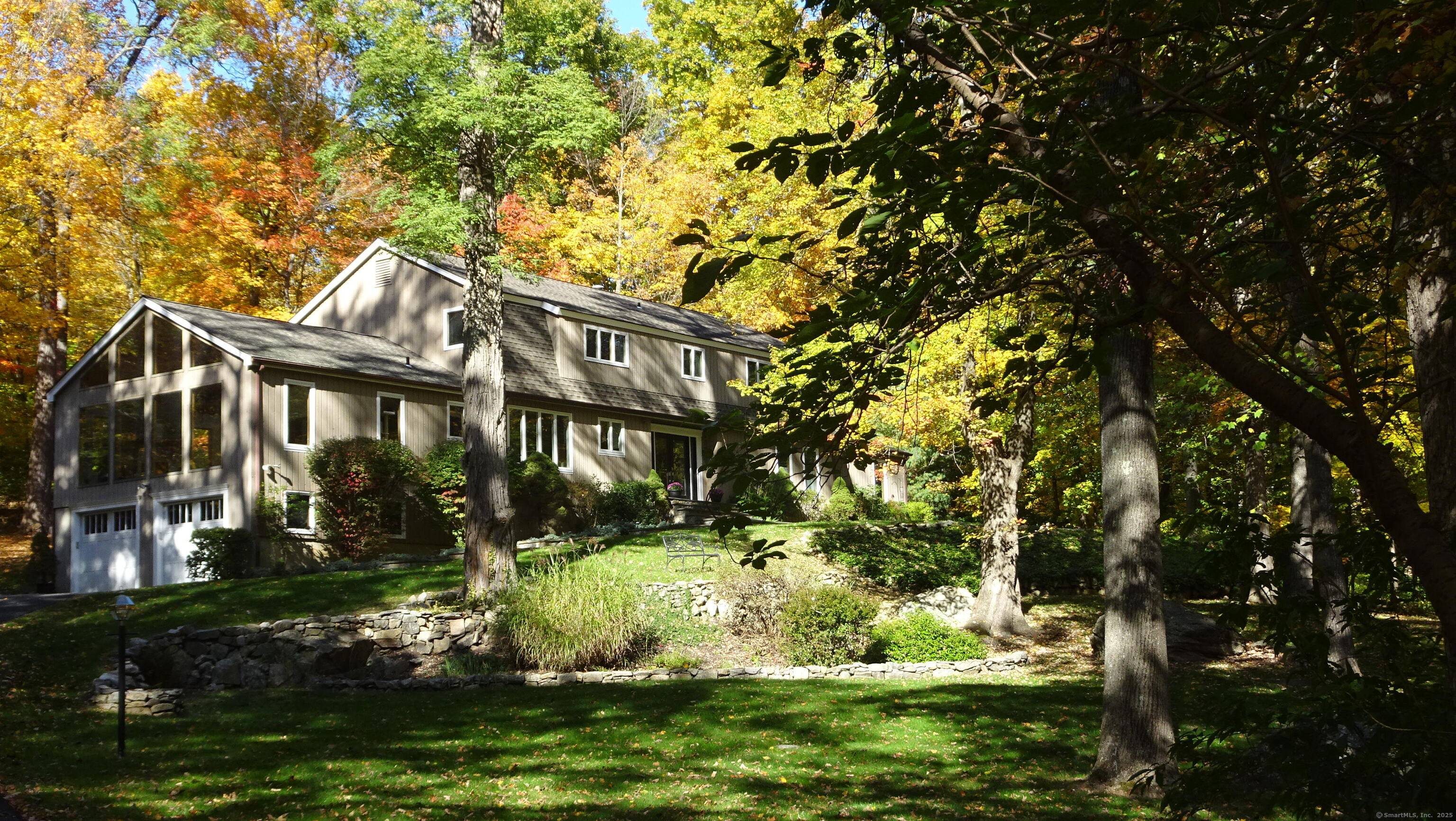 63 Lounsbury is a house you'll always be happy to come home to !