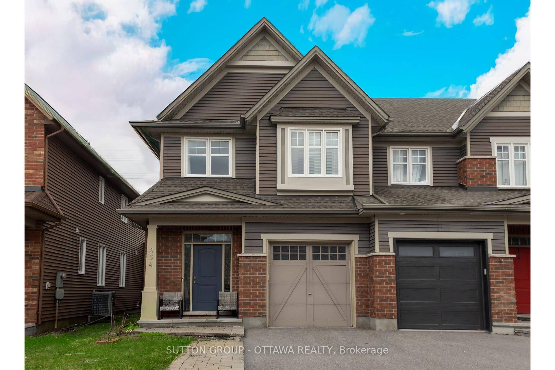 Welcome to this stunning 2, 500 sq.