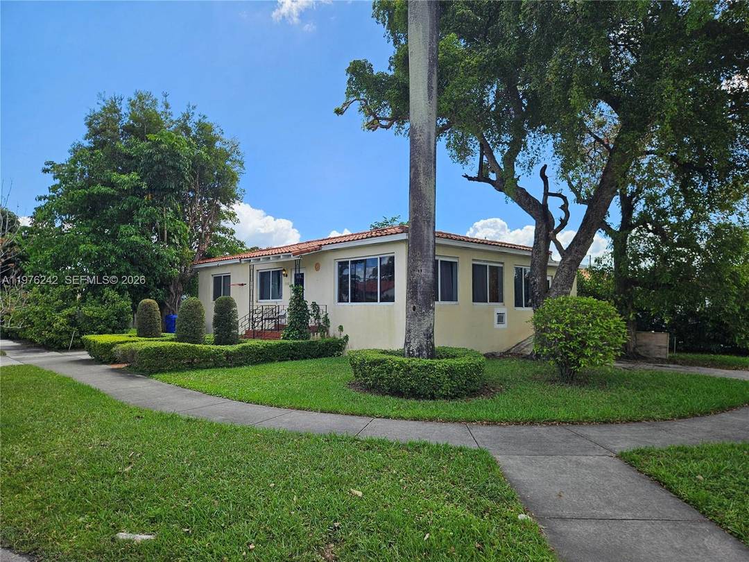 Prime Corner Lot Gem Steps from Messi's Inter Miami Stadium !