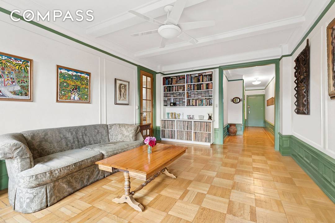 Rare Find ! Elegant Classic Six Co op in Prime Upper West Side Location !