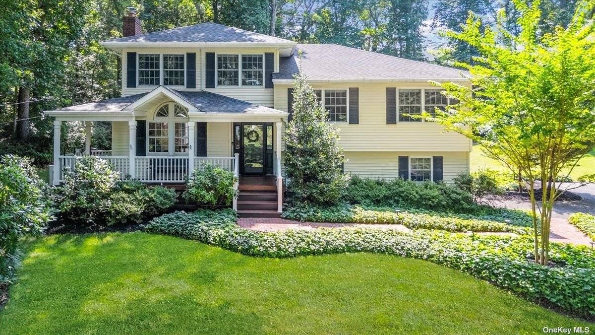 Welcome to your dream home in Dix Hills, Long Island !