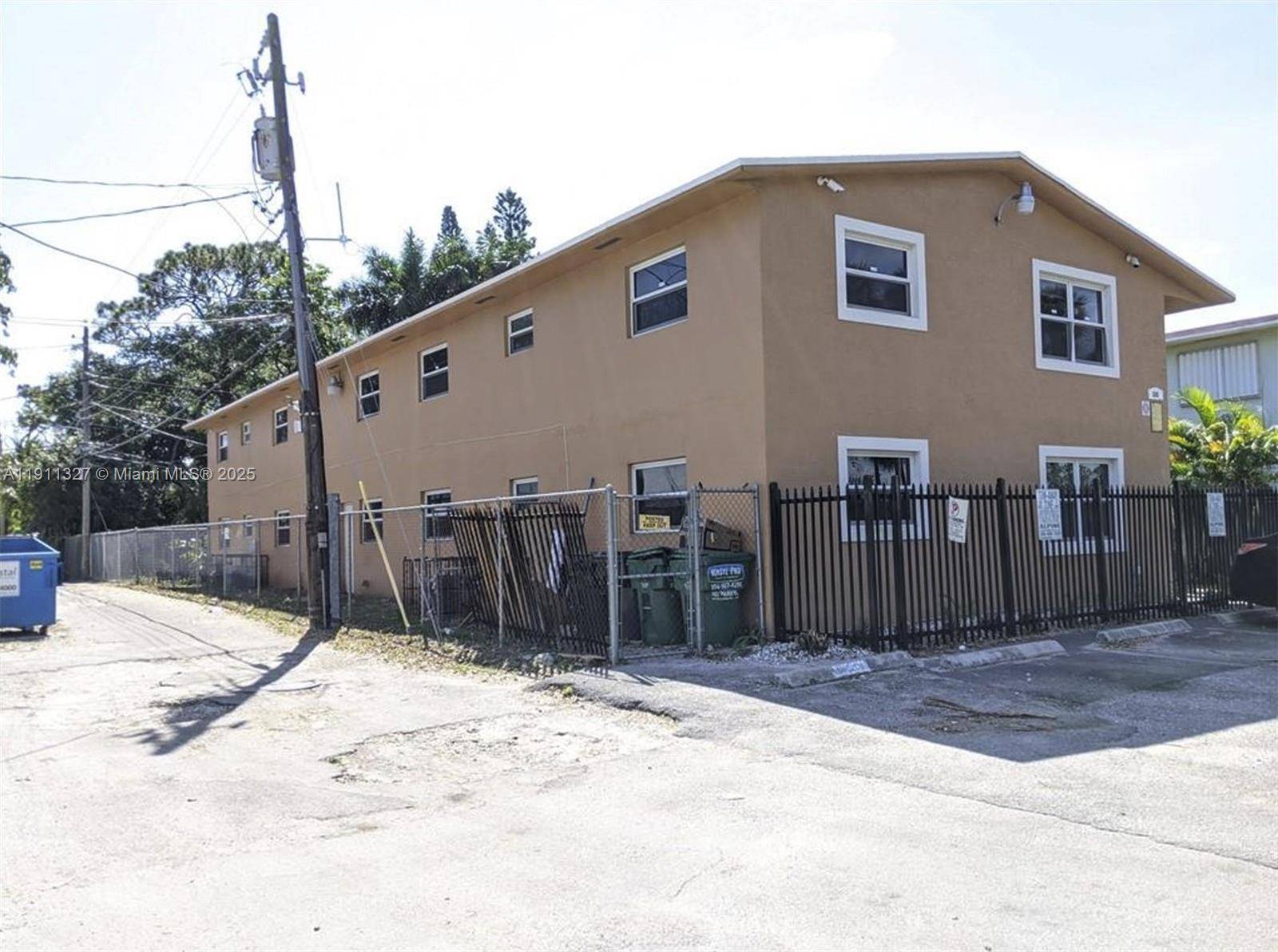Motivated Seller. This building is perfect for section 8.
