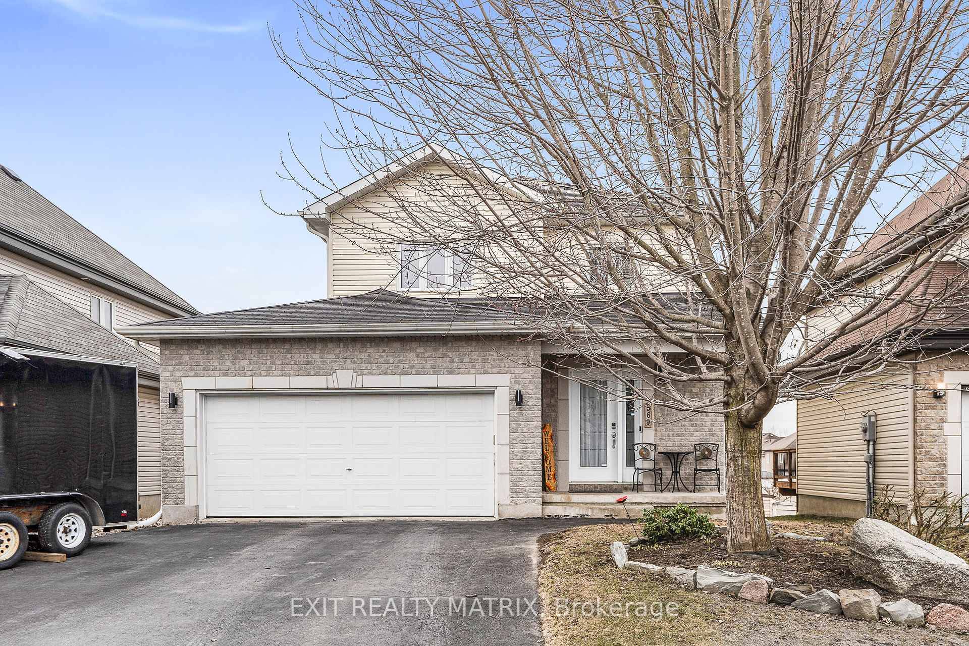 Welcome to 569 Emerald Street in Rockland.