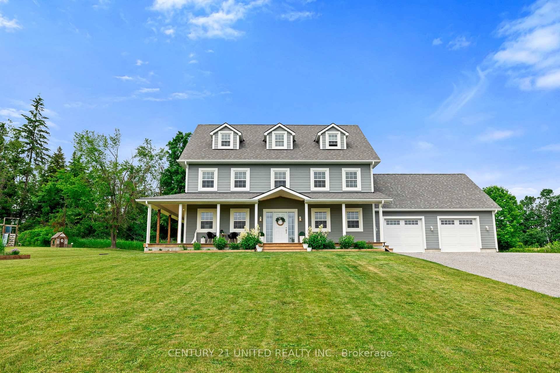 Experience rural living at its finest in this professionally custom built 2019 modern farmhouse.