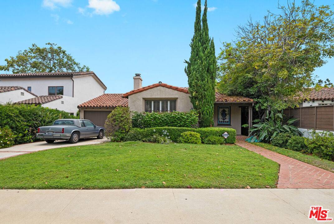 10346   Louisiana Ave LA