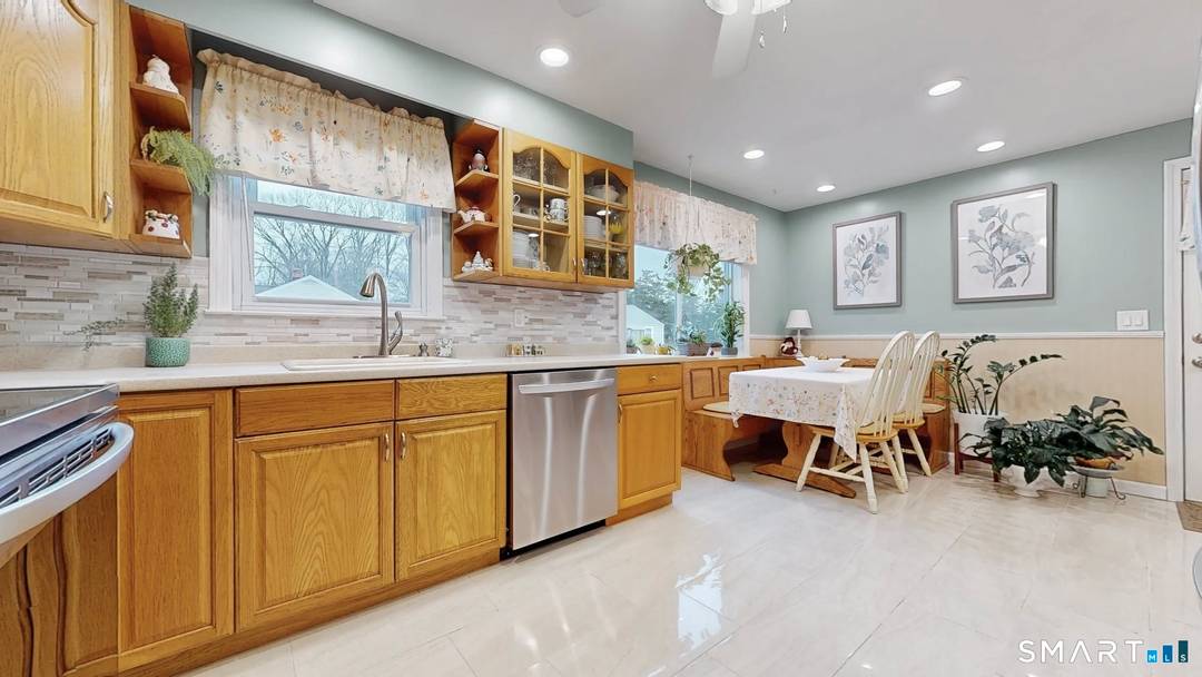 Looking for that spacious, move in ready ranch style home with an in law apartment close to the Beach ?