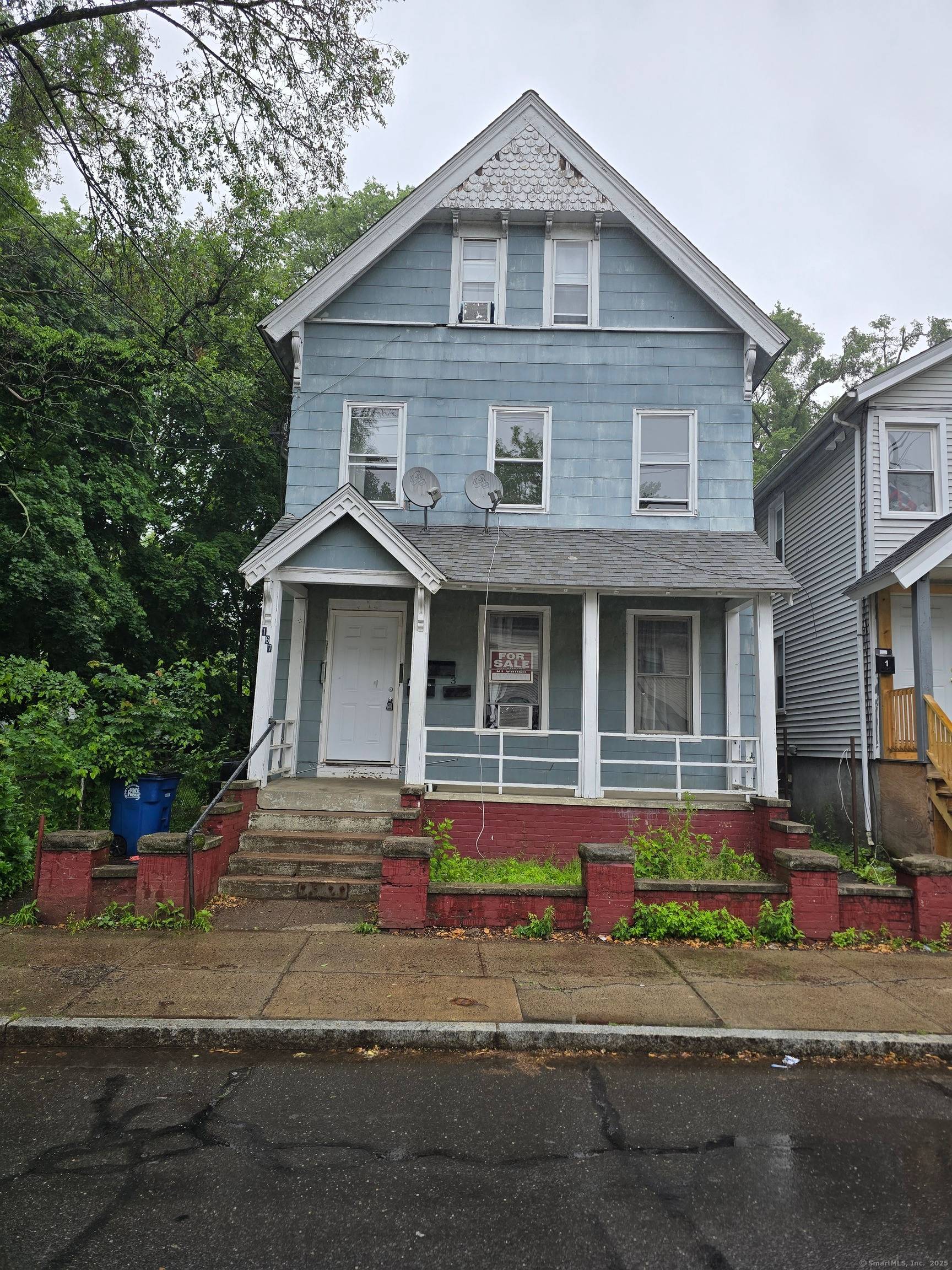 This completely renovated three family is perfect for any investor or home owner.