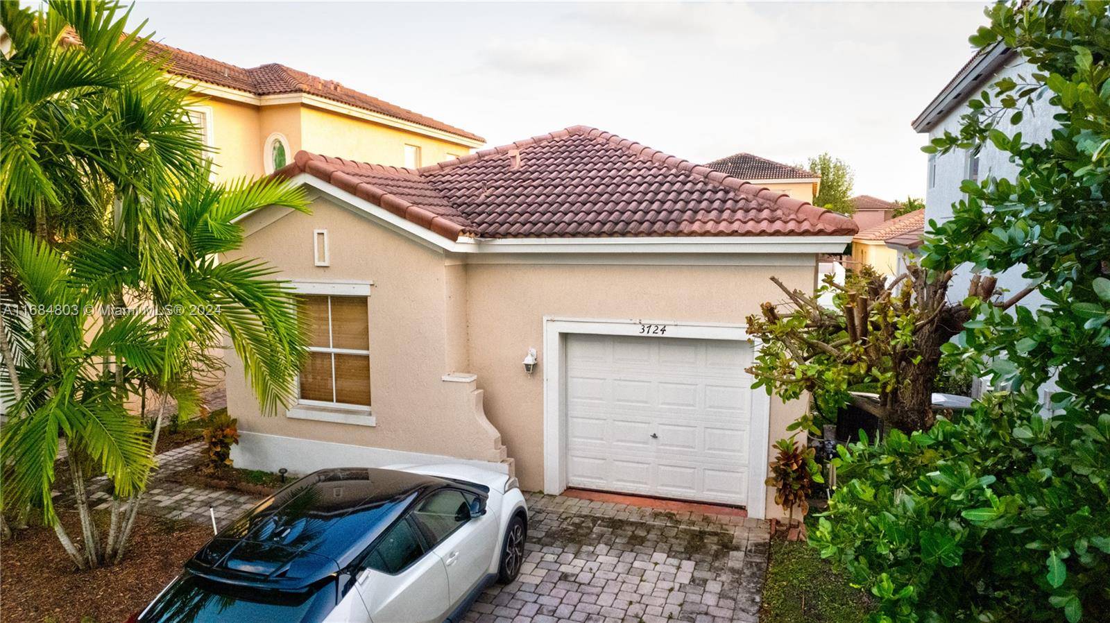 Motivated Seller Updated Home in Gated Portofino Pointe This freshly painted 3 bedroom, 2 bath home offers a spacious layout, all tile flooring, and a 1 car garage with extra ...