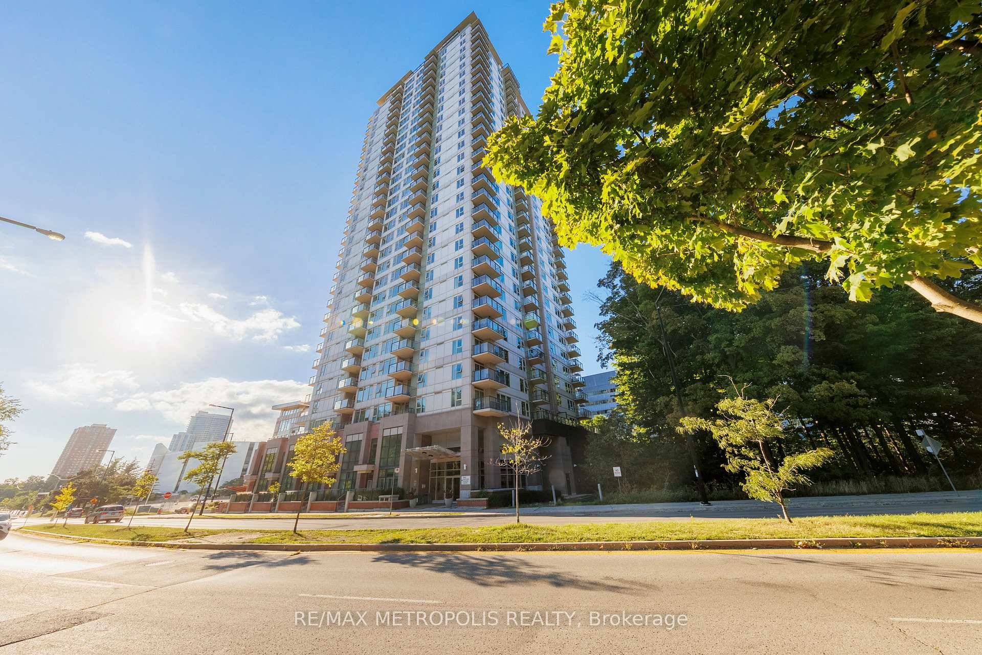 Luxurious Centro Condo South Tower, Situated In The Heart Of Scarborough.
