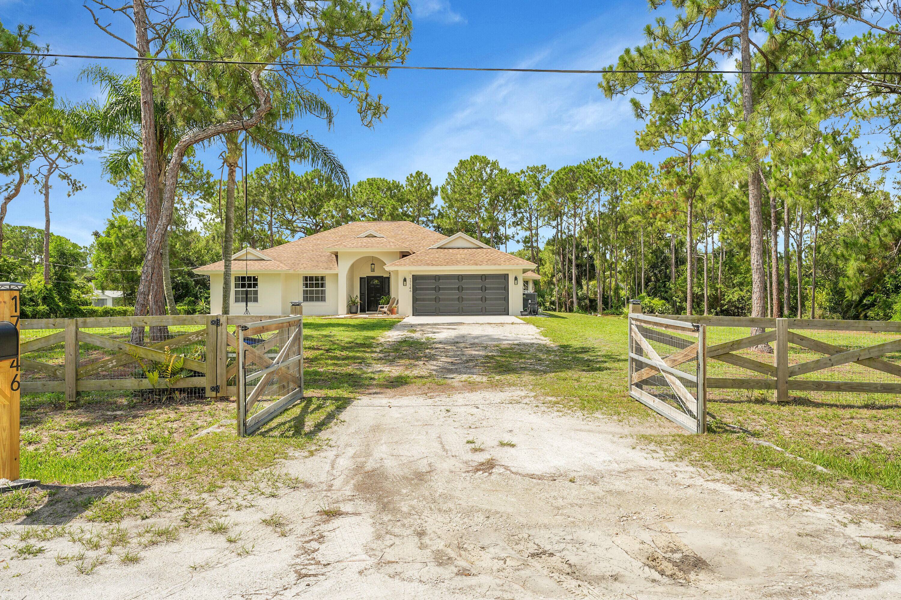 ACREAGE AWESOMENESS ! NO HOA 4BR 2BA 2CG CBS home on 1.