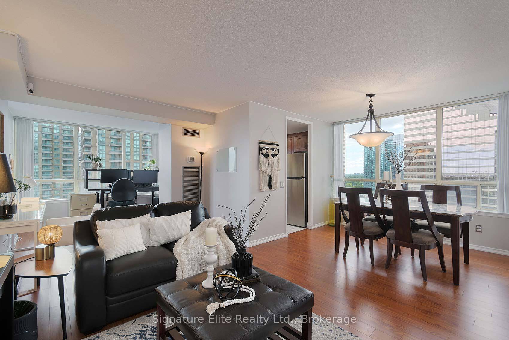 Stop the scroll. First time buyers investors young families and professionals.