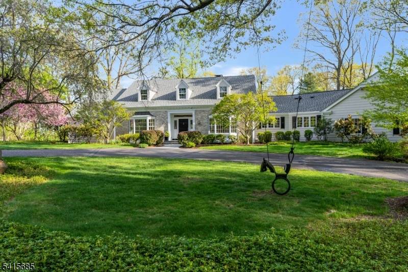 Set on 3. 05 serene, wooded acres, this expansive custom 3 BR, 3 BA ranch offers the perfect blend of privacy, versatility and exceptional commuter convenience.