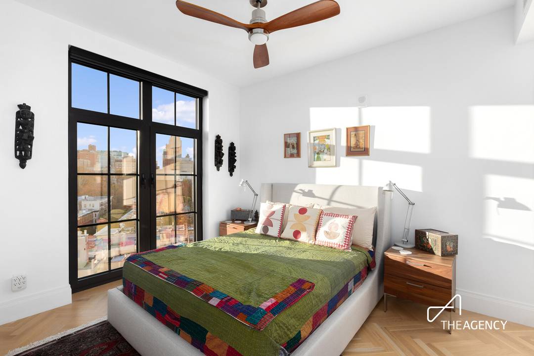 High Floor West Facing Luxury Condo 1BR Den.