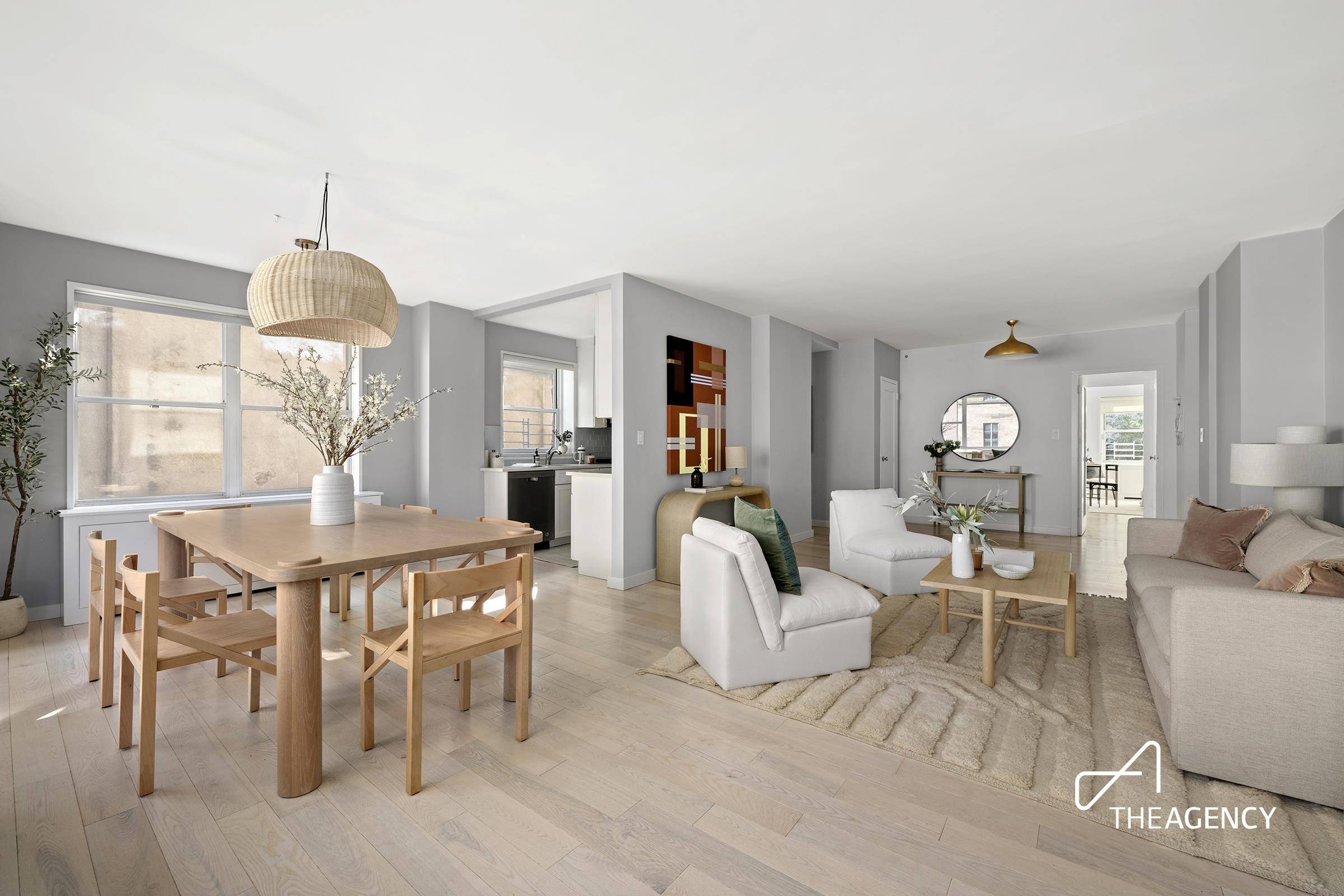 Welcome to 130 East 63rd Street, residence 4E, a luxurious condop with condo rules offering a unique opportunity to enjoy the benefits of a co op with all the flexibility ...