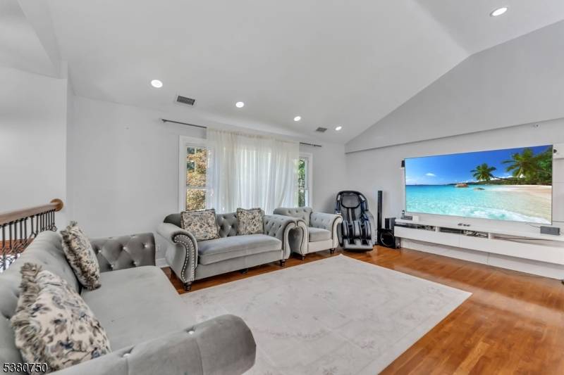 MODERN LIVING MEETS COMFORT IN THIS UNIQUE HOME NESTLED ON OVER HALF AN ACRE OF PROPERTY, THIS BEAUTIFULLY UPDATED 4 BEDROOM, 3 BATHROOM HOME OFFERS A PERFECT BLEND OF STYLE, ...