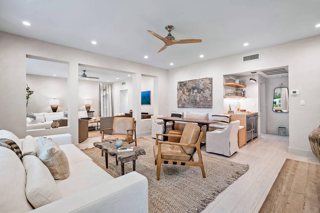 Stylish 2 bedroom, 2 bath condo is available for lease.