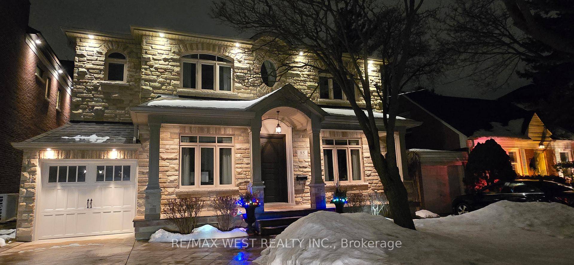 Location, Location Custom Built Gem in Prime Etobicoke This Stunning 4 Bedroom, 5 Bathroom family home sits among Multi Million dollar properties, offering bright open spaces with large windows, and ...
