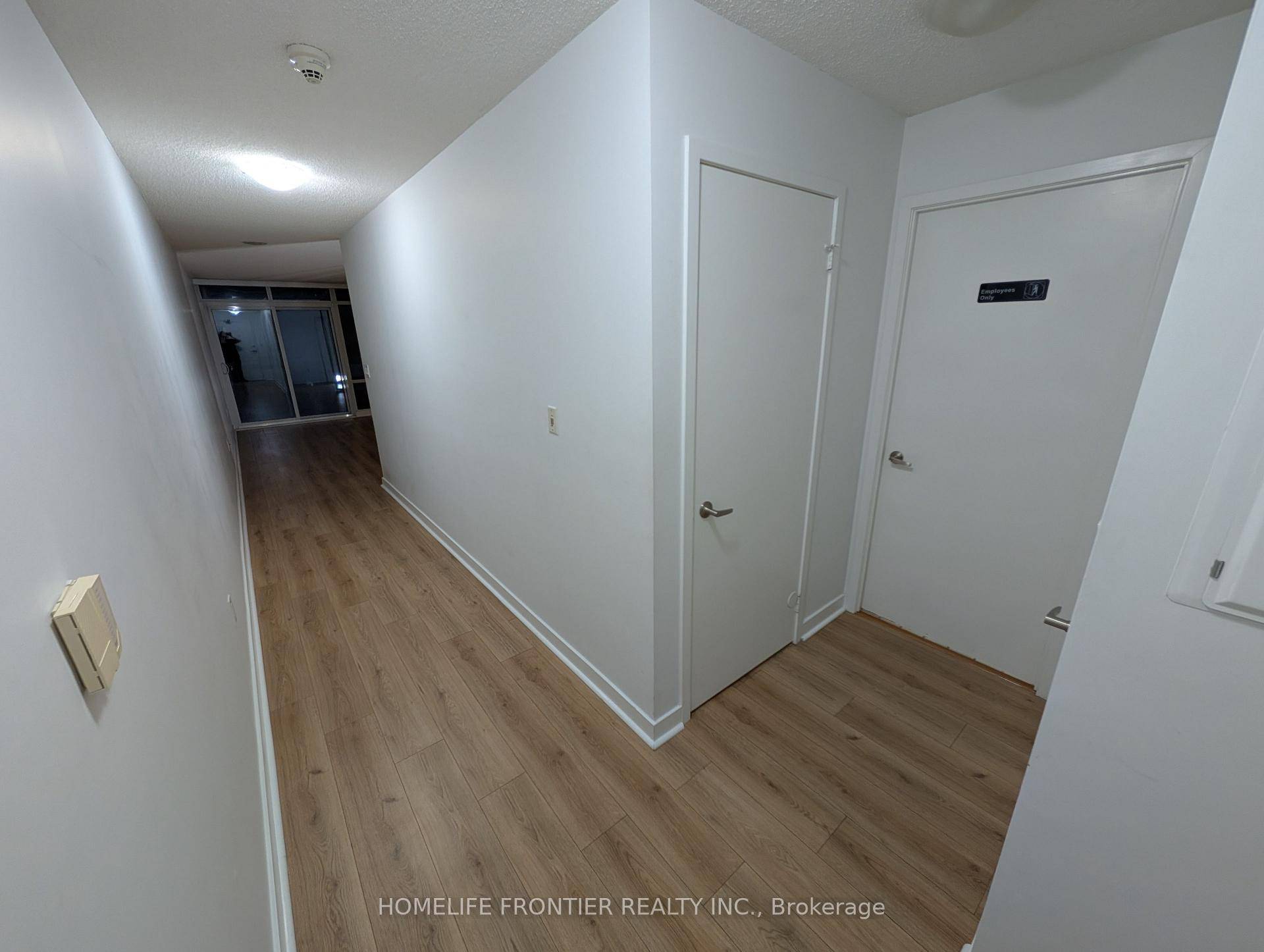 Welcome to the Neo downtown residence in the heart of the city.