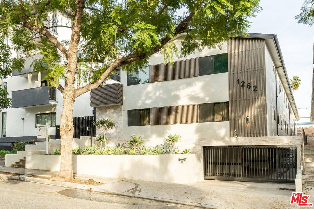 1262  N Sweetzer Ave Sunset Strip LA