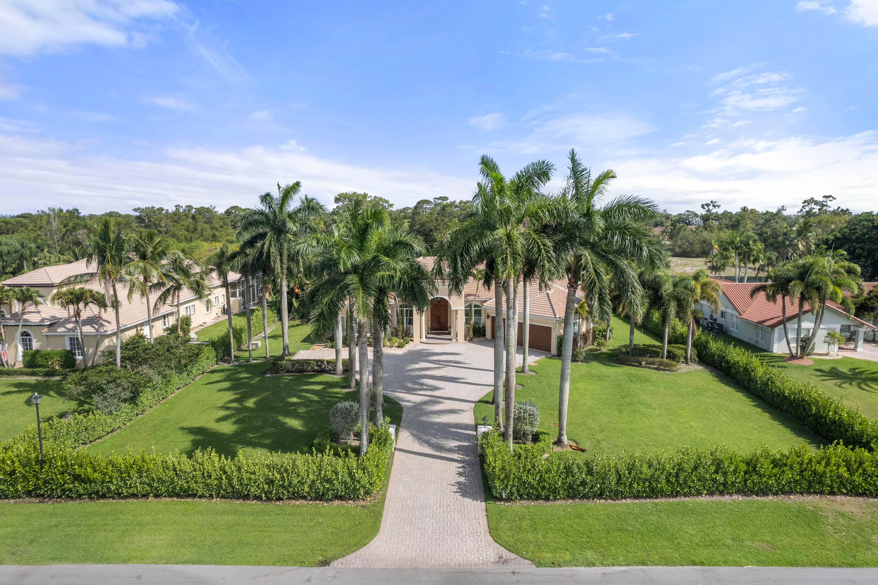 Seven bedrooms, 5458 square feet on 1.