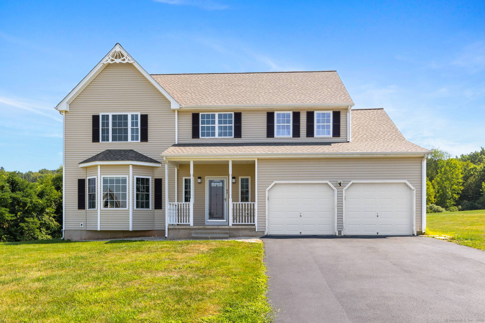 Welcome to 43 Highland Avenue, a spacious and meticulously maintained 3 bedroom, 3 and a half bathroom home located in one of Ellington's most desirable neighborhoods.