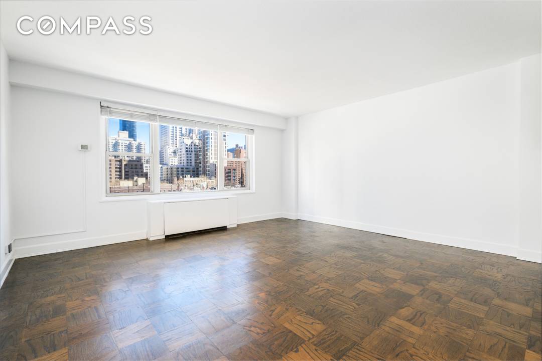 Set in the heart of the Upper East Side, Residence 10A is a bright, well proportioned studio that lives larger than expected.