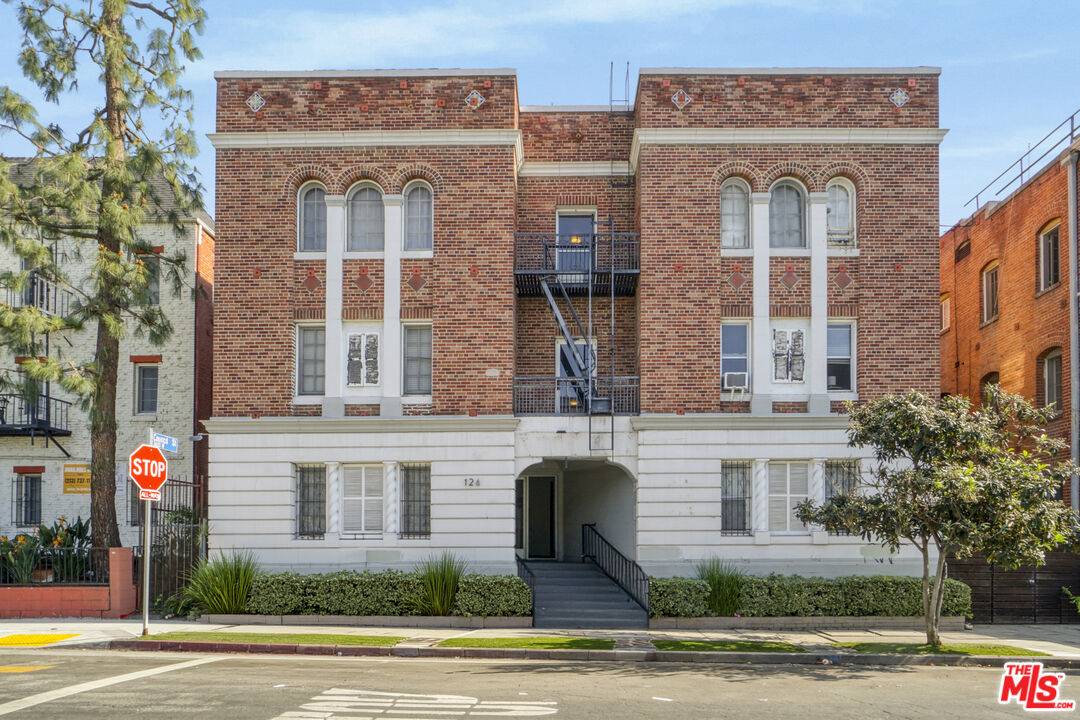 124 N Westmoreland Ave Mid Wilshire La