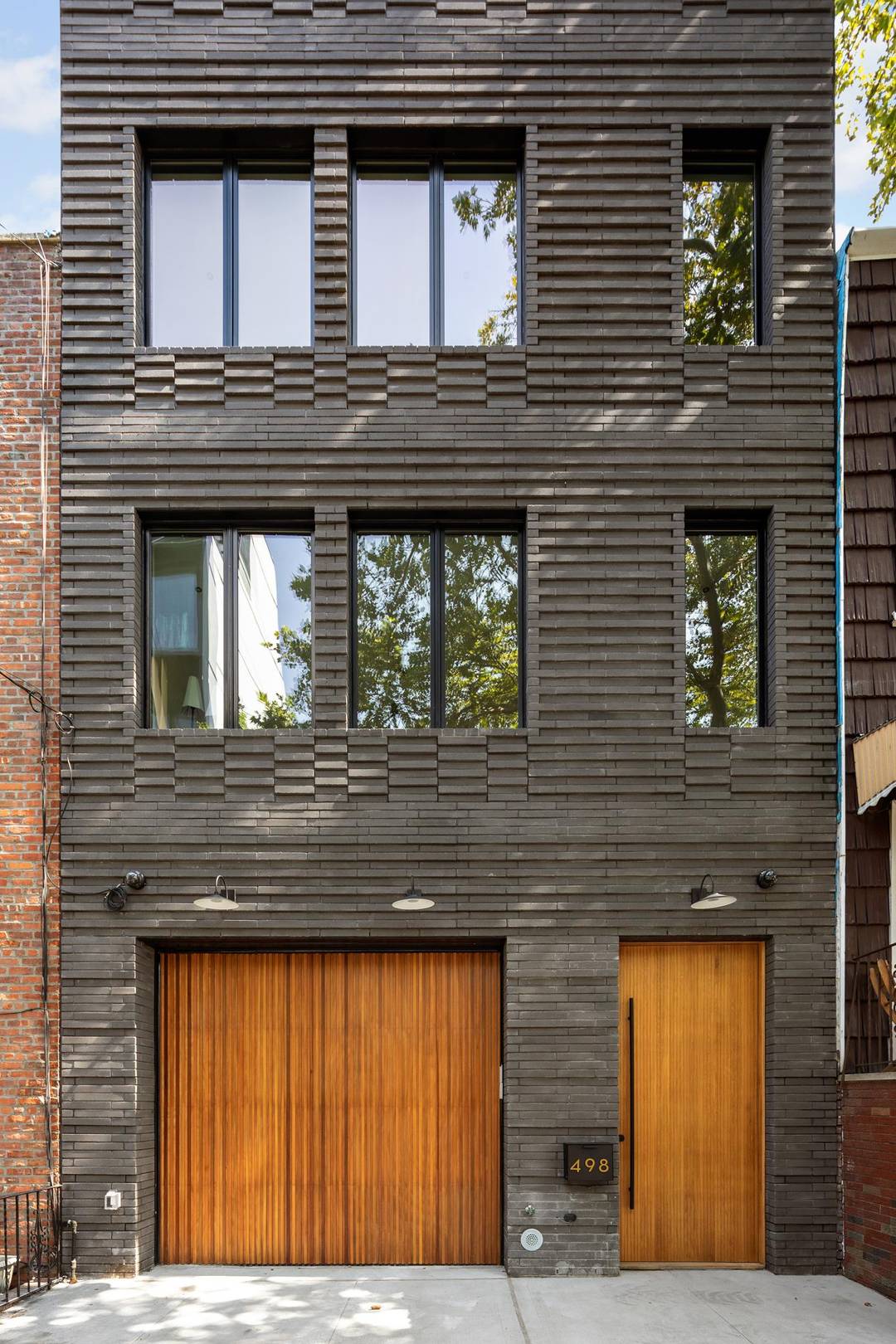 Welcome to 498 Humboldt StreetA rare opportunity to own a remarkable newly built single family townhouse in the heart of Williamsburg, one of New York City s most vibrant and ...