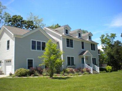 Spacious Bridgehampton Five Bedrooms