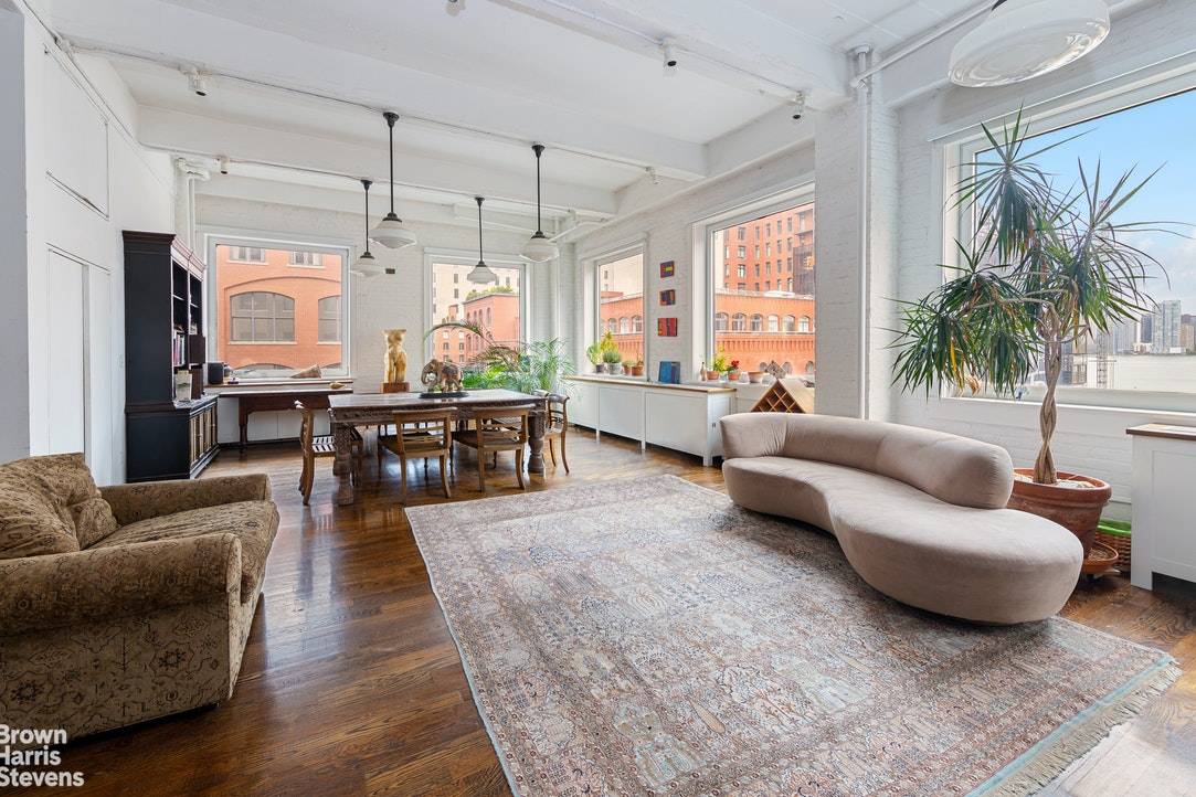 Available for rent for the first time, this mammoth, 5th floor corner artist loft is approximately 5000 sq feet.