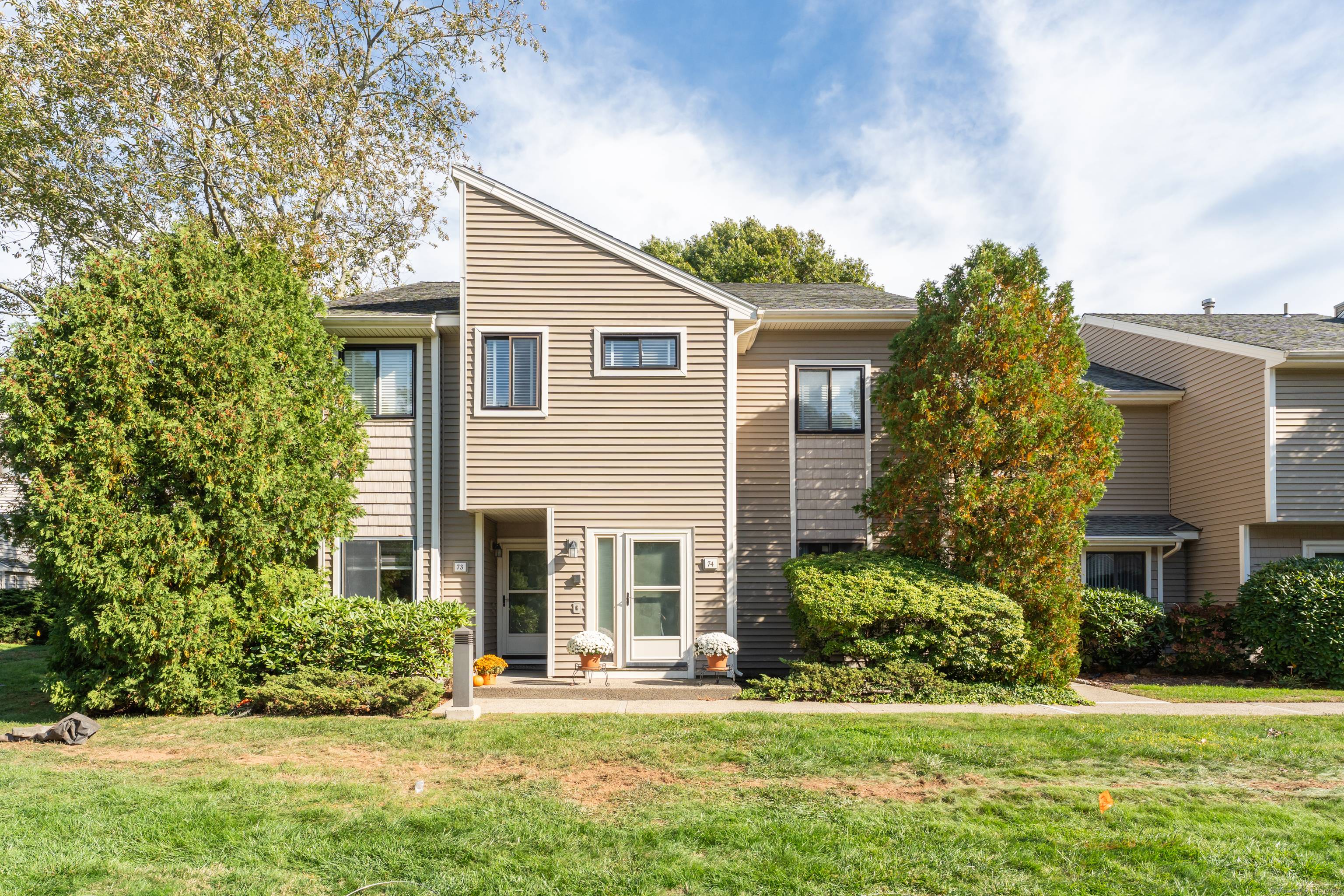 The condominium you have been waiting for !