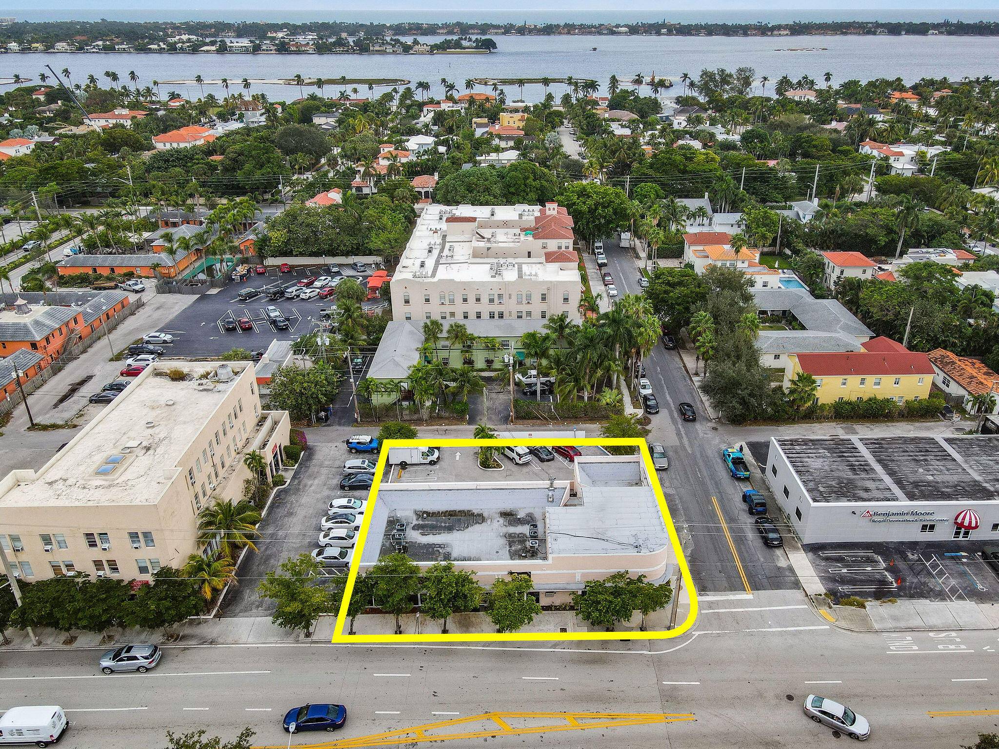Approximately 1, 400 sqft of corner retail space available for lease in one of West Palm Beach's most desirable areas.