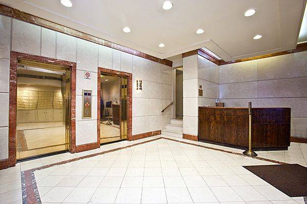 210 East 47th Street, Apartment 2H Welcome home to this spacious and inviting corner residence in the heart of Midtown East.