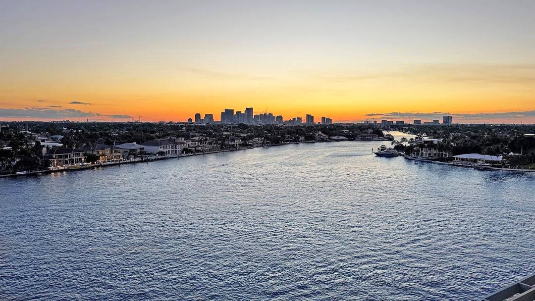 Permanently unobstructed views of Intracoastal, Middle River, Rio Barcelona, downtown skyline amp ; ocean.