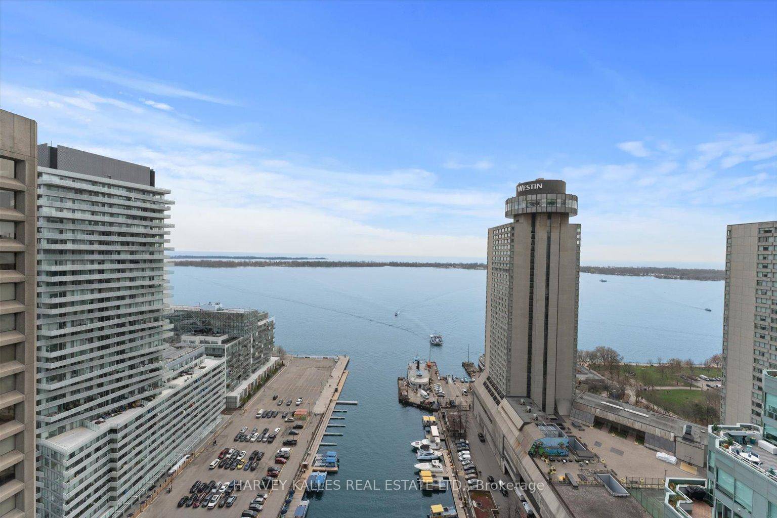 When you're a 10, you know it, and this is the most desirable South facing corner model at the iconic 10 Yonge Street, and she doesn't mind flaunting it !