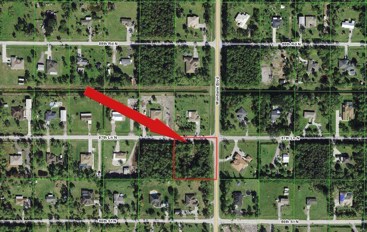One of the best lots in the acreage area.