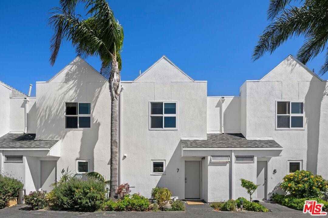 28711   Pacific Coast Hwy 2BR Malibu La