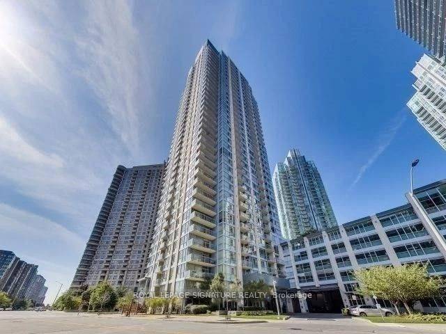 Welcome to luxury living in the heart of Mississauga's vibrant City Centre !