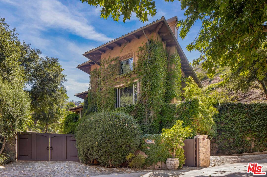 13126   Garden Land Rd 4BR Brentwood La