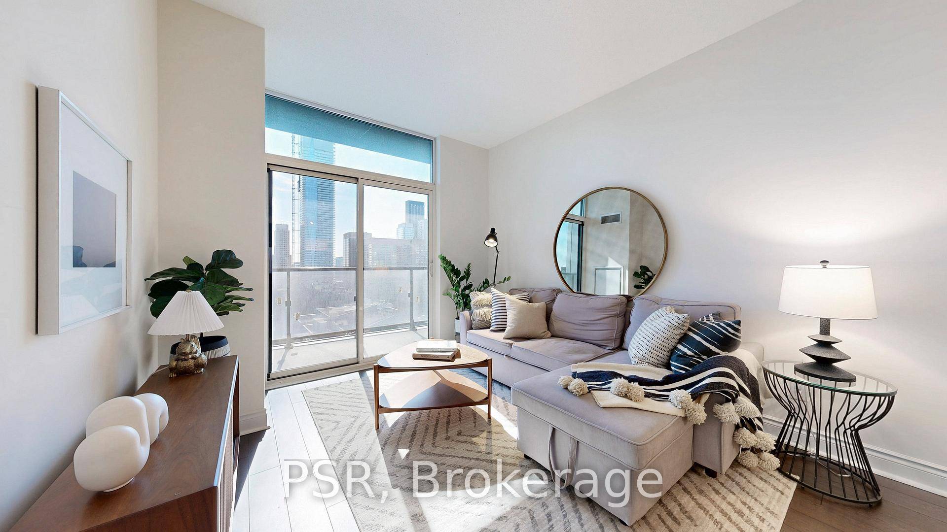Spectacular Clear View of of the City Skyline, Spacious One BR plus Den, Approx 631SF, with Eat in Kitchen and proper Dining Room, PARKING and LOCKER Inc.
