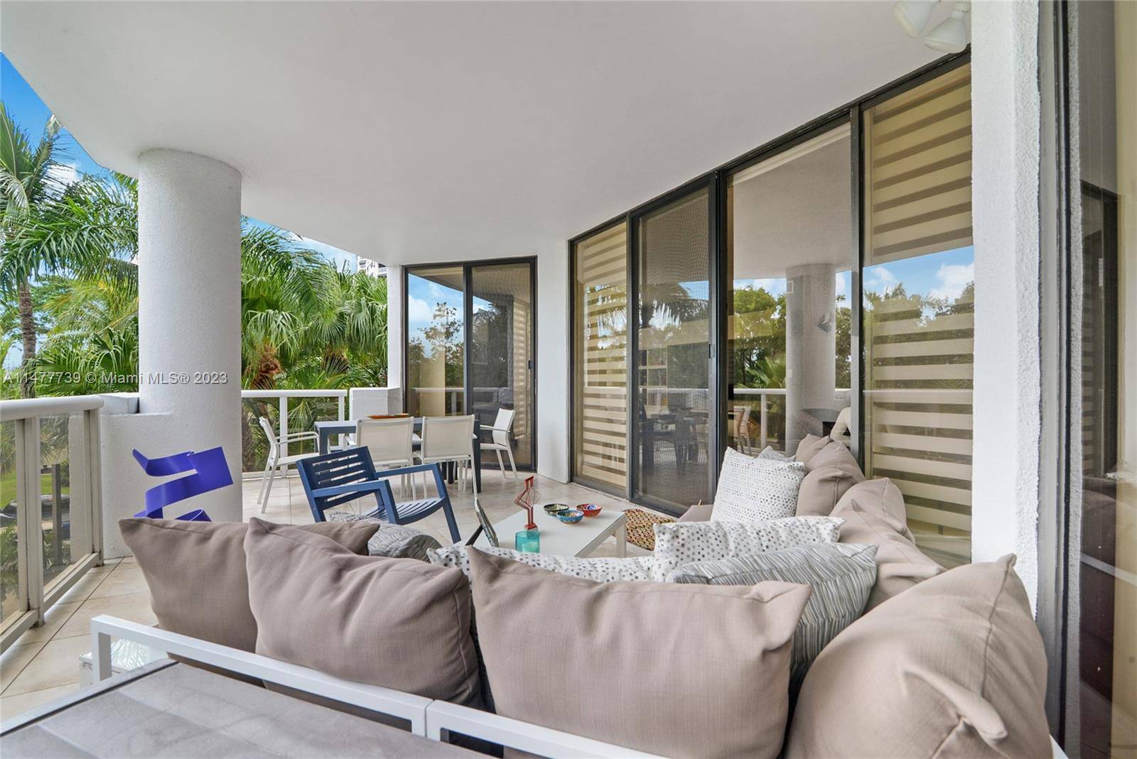 Ready to Move In ! Fully Remodeled Condo at Harbor Towers !