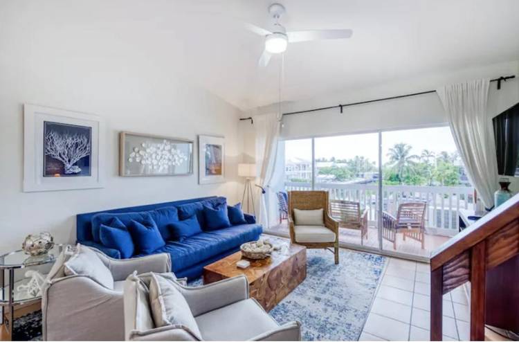 Gorgeous Key Largo Townhome centrally located with ocean access.